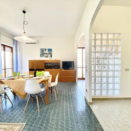 Holidaycasa Chris - Fronte Mare Vista Mare Sperlonga