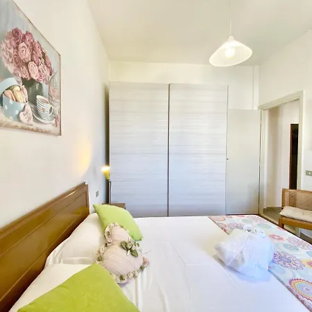 Holidaycasa Chris - Fronte Mare Vista Mare *